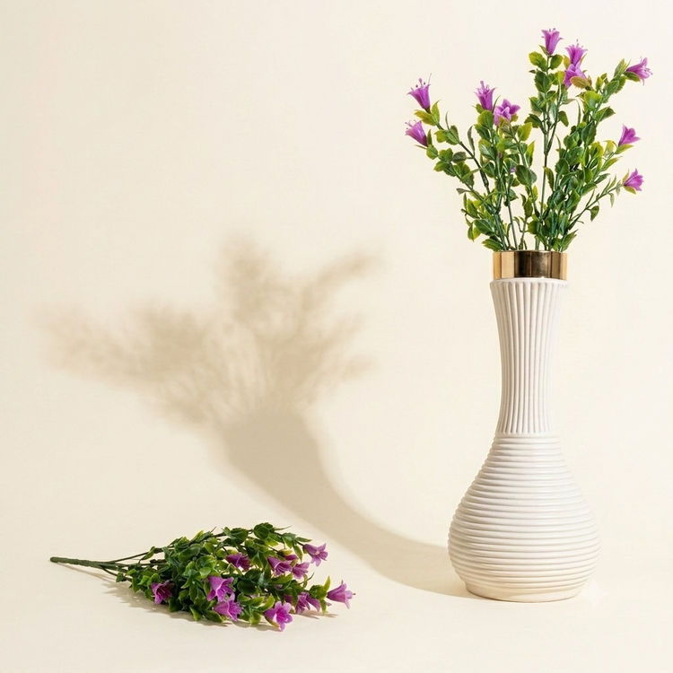 Luxury flower vase