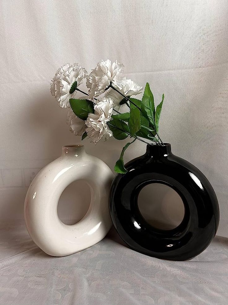 Donut Shape Ceramic Vase, Modern Luxury Home Decor, Perfect for Fresh or Artificial Flowers