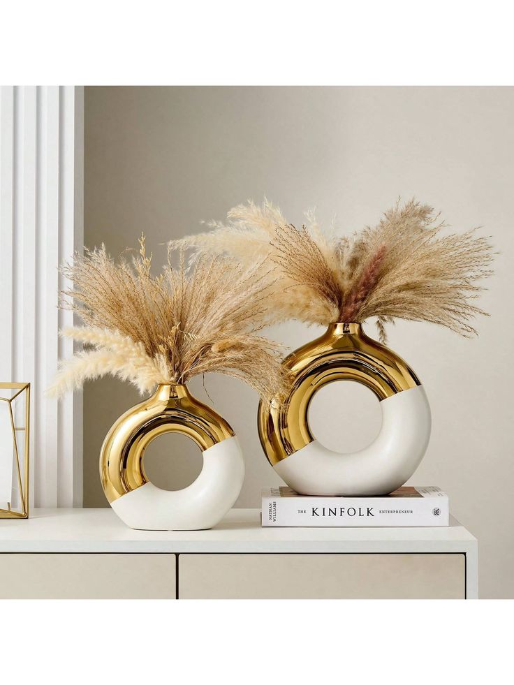 Donut Shape Ceramic Vase, Modern Luxury Home Decor, Perfect for Fresh or Artificial Flowers